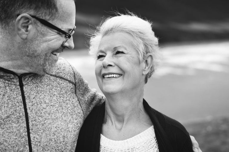 Generación «Las plateadas»: cómo son y qué sienten las mujeres de 50 a 75 años