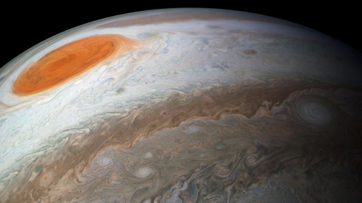 Contempla este vídeo de una tormenta de 8.000 km de ancho en Júpiter 