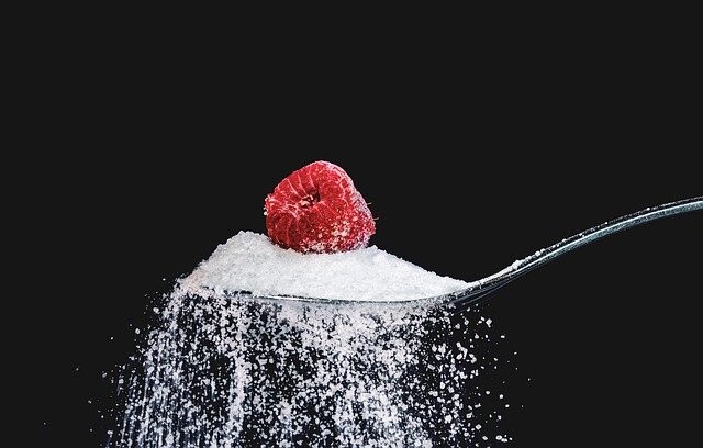 El placebo también infuye en cómo procesas lo que comes: se eleva la glucosa si crees que comiste más azúcar