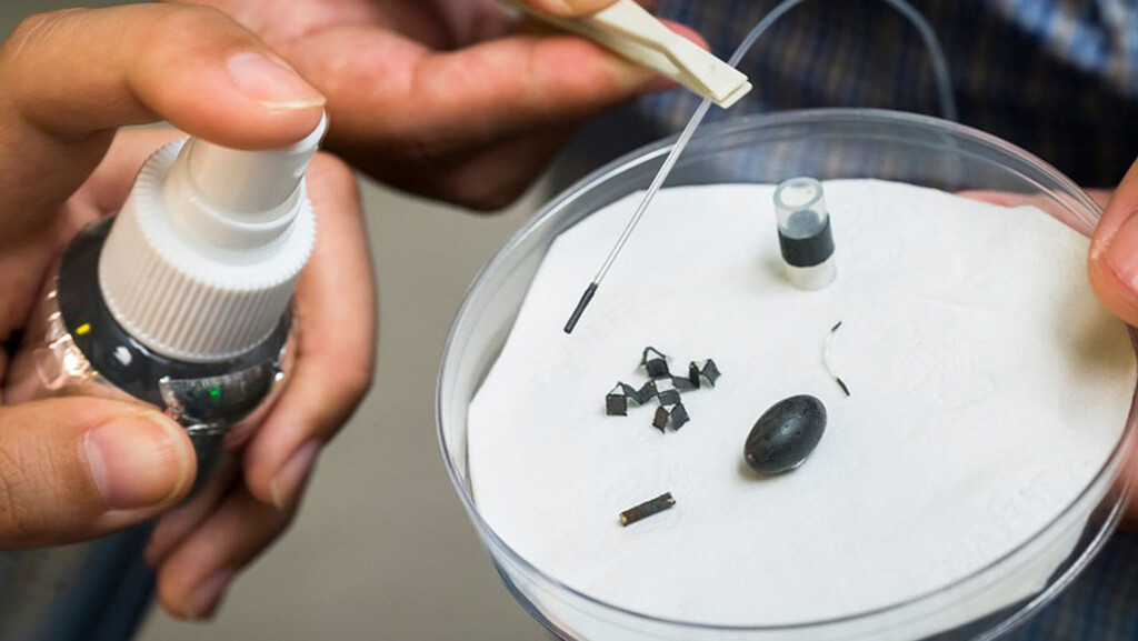 Se ha diseñado un aerosol que convierte materiales inanimados en máquinas móviles a escala de insectos