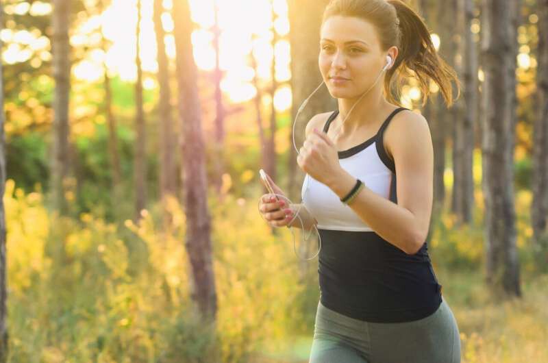 El ejercicio aumenta las sustancias similares al cannabis del cuerpo, lo que a su vez ayuda a reducir la inflamación