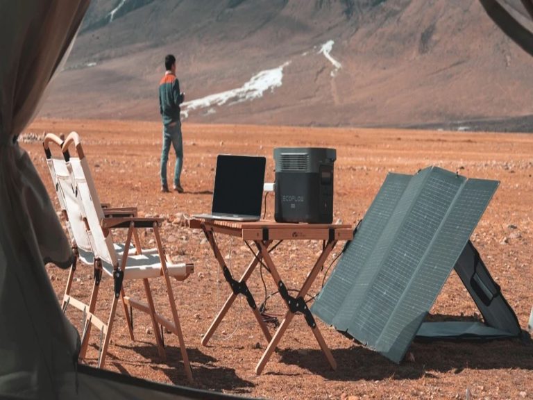 Paneles solares portátiles, el ideal de los amantes del aire libre y la tecnología