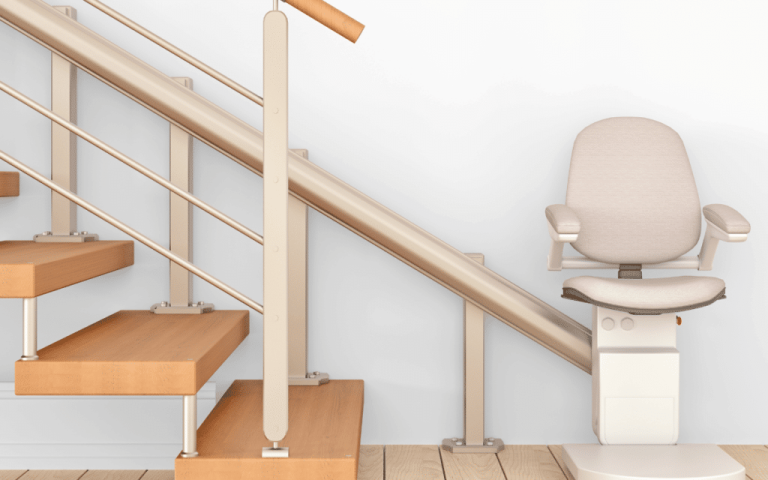 Inventos que facilitan el acceso a escaleras a personas mayores