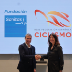 Acuerdo-Real-Federacion-Espanola-de-Ciclismo-y-Fundacion-Sanitas-300×206-1